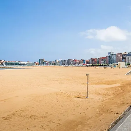Acogedor Piso Cercano A La Playa アパート